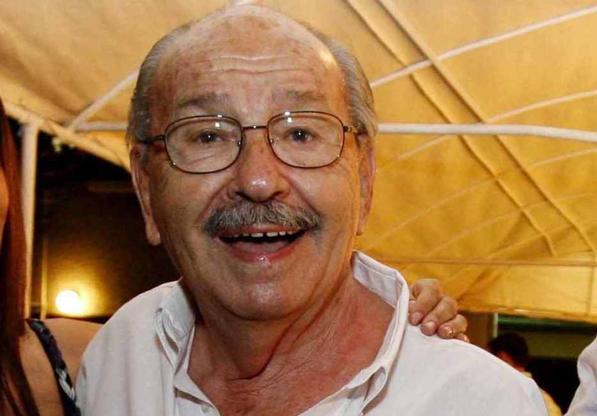 Τραγικό τέλος για το θεατρικό συγγραφέα και επιχειρηματία Β.Λιβαδά – Εγκλωβίστηκε στη φωτιά του διαμερίσματος του