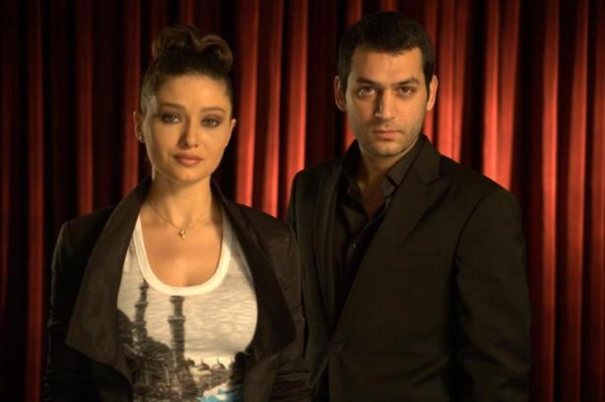 Ο πόλεμος ξεσπά ανάμεσα στις δύο φατρίες