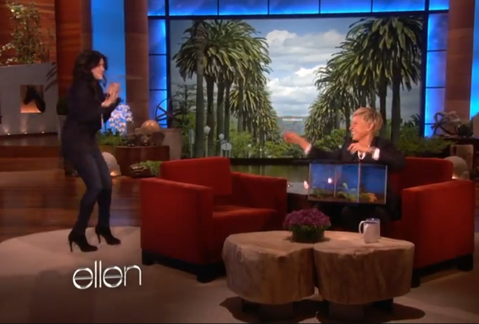 H Ellen DeGeneres πέταξε φίδι πάνω στην καλεσμένη της!