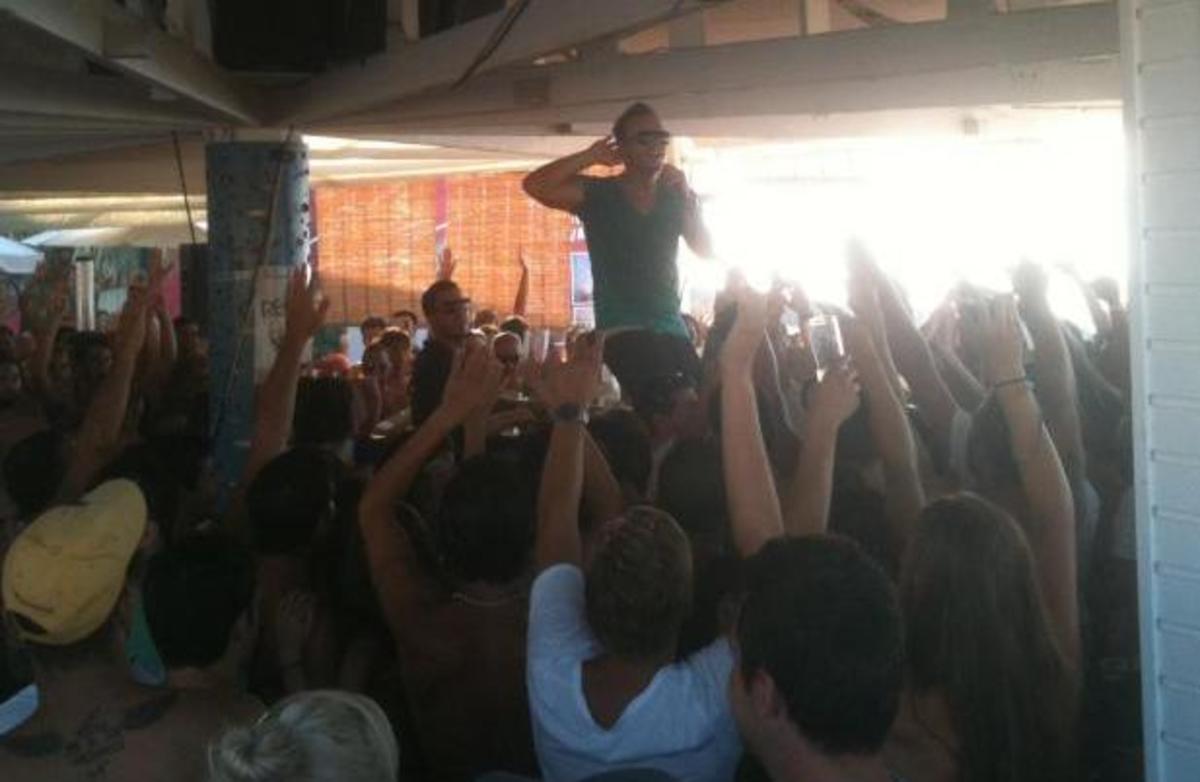 Το Μamacita και ο Claydee ξεσηκώνουν τους νέους σε όλη την Ελλάδα !