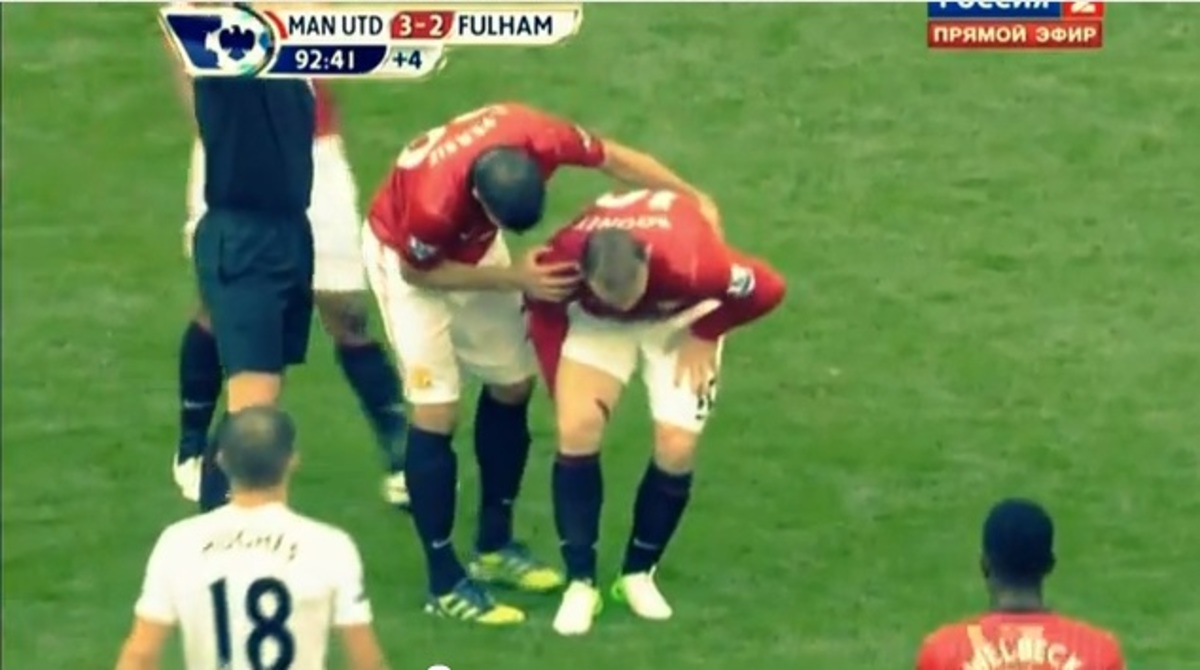 To απίστευτο γκολ του Φαν Πέρσι και ο σοκαριστικός τραυματισμός του Ρούνει