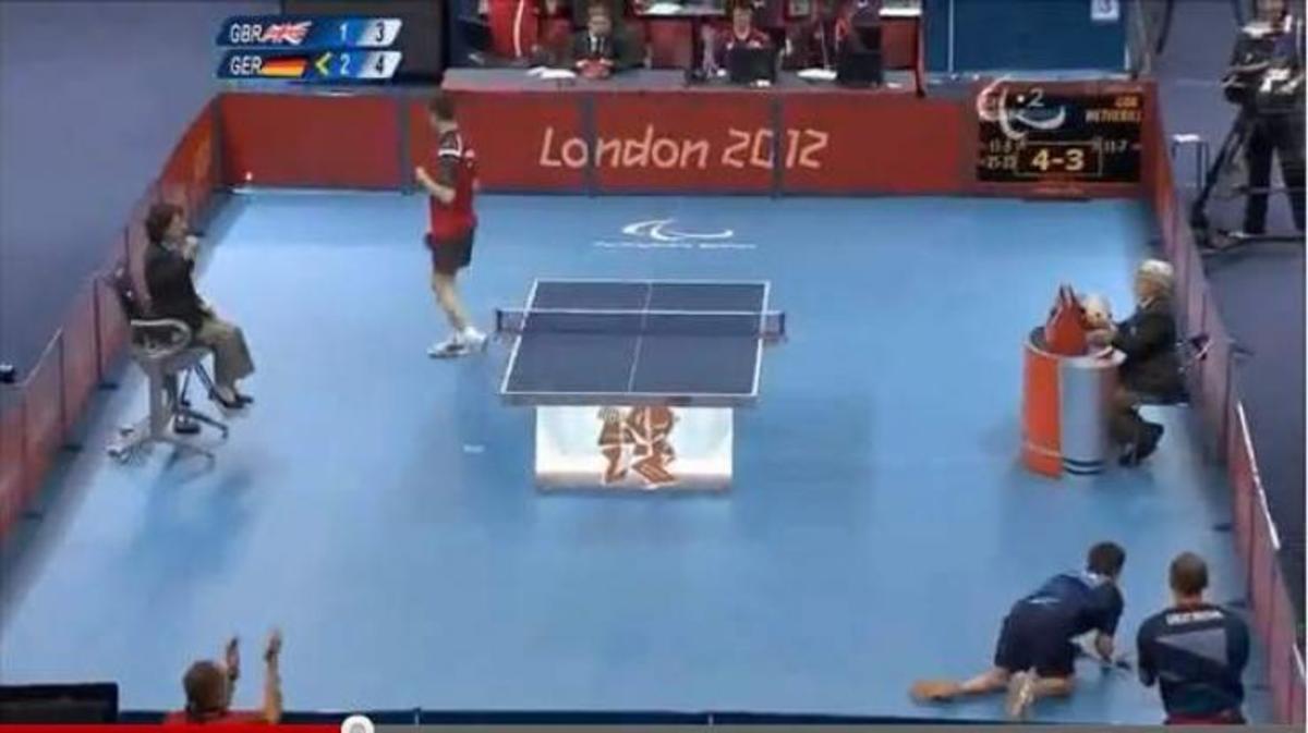 ΑΠΙΣΤΕΥΤΟ βίντεο! Αθλητής με πατερίτσα κάνει φοβερή προσπάθεια και κερδίζει εντυπωσιακό πόντο στους Παραολυμπιακούς!