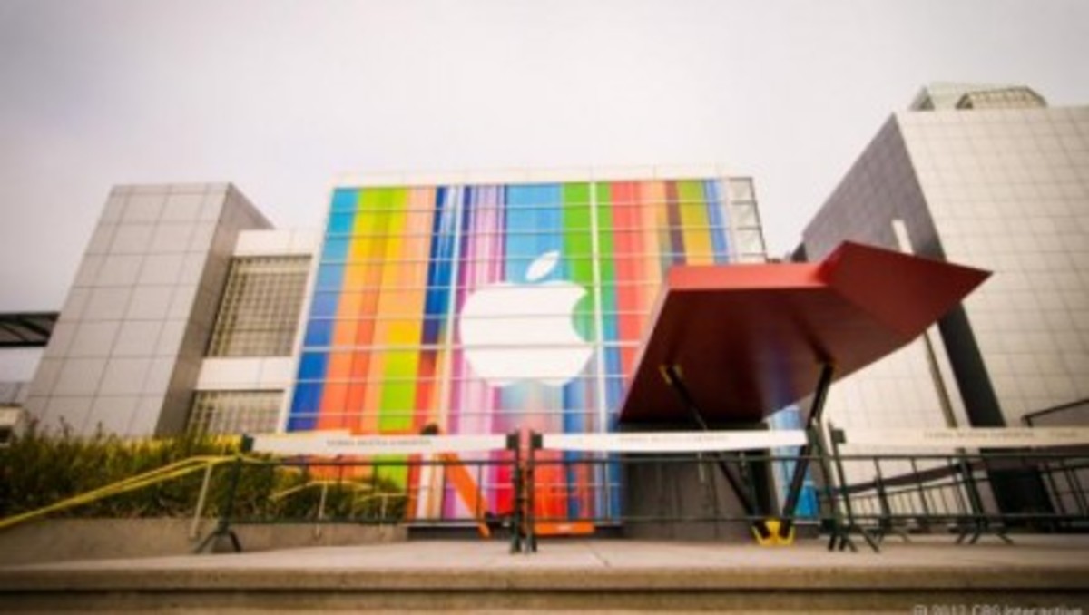 LIVE: Η παρουσίαση του νέου iPhone!