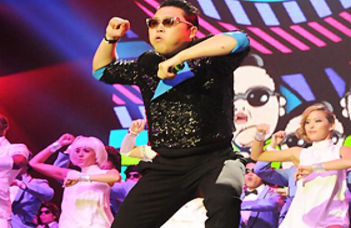 Σάρωσαν τα βραβεία 2012 MTV EMA