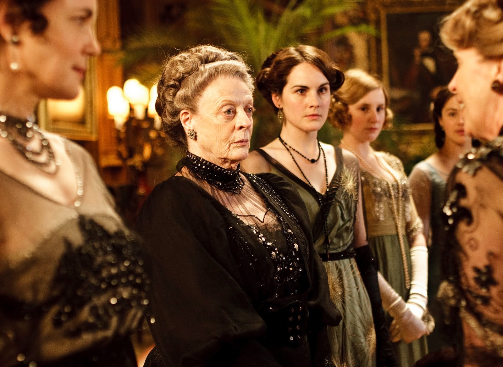 Downton Abbey: Η οικογένεια κατευθύνεται βόρεια