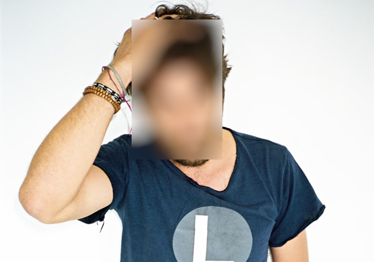 «Ήμουν οικοδόμος, δούλευα κάτω από τον ήλιο και με είχε κάψει ο ασβέστης»