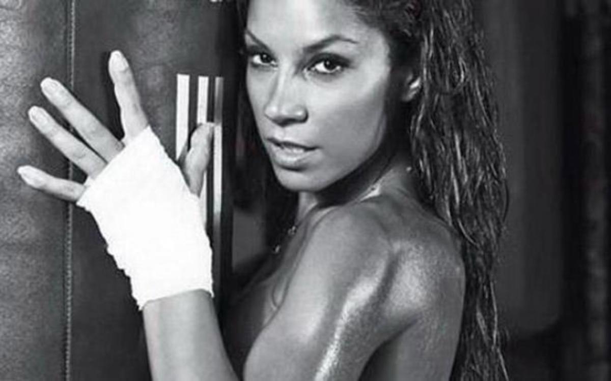 Μαριάντα Πιερίδη: «Δεν καθυστερεί η εγκυμοσύνη καμία δόξα!