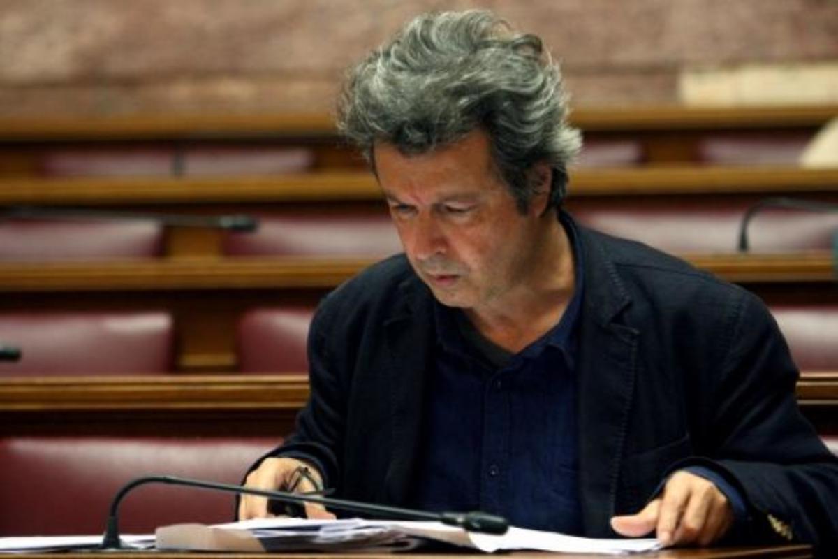Πέτρος Τατσόπουλος στον ΣΚΑΙ: Έθεσα την παραίτησή μου στη διακριτική ευχέρεια του Αλέξη Τσίπρα