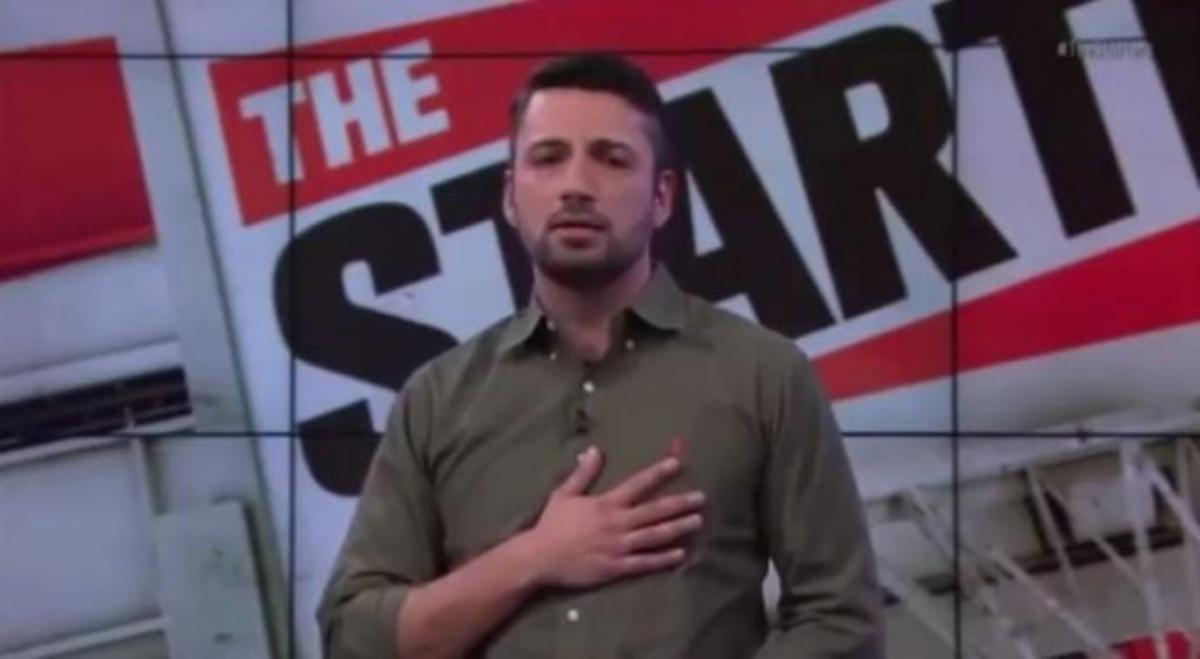 Ομογενής δημοσιογράφος έψαλε τον Εθνικό ύμνο