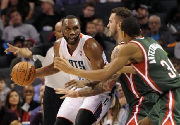 Ξανά στο TOP 10 ο Αντετοκούνμπο (VIDEO)