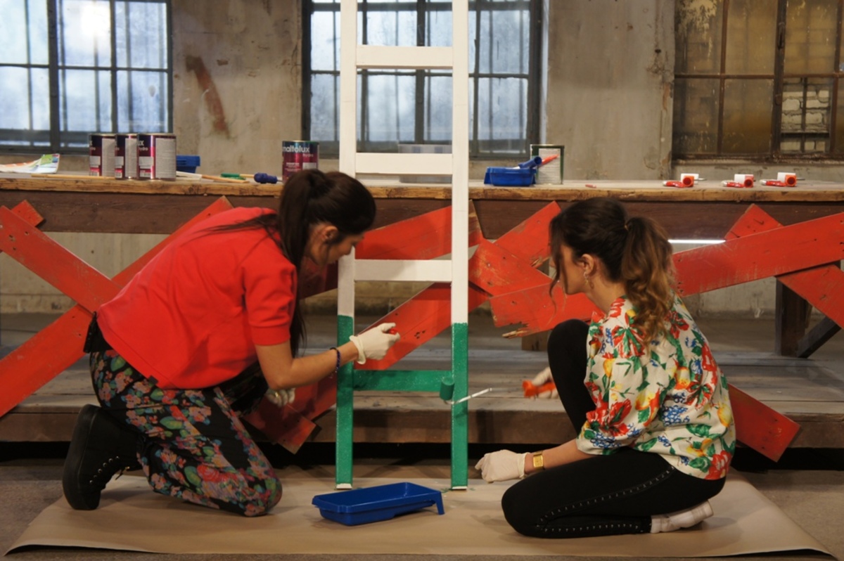 Πως μπορούμε να διακοσμήσουμε το χώρο μας με μια παλιά σκάλα;