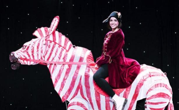 Μιχάλης Μαρίνος, Αντιγόνη Ψυχράμη, Μαριάννα Πολυχρονίδη και πλήθος άλλων ηθοποιών στο «Ζέβρα Πυτζάμα» στο Θέατρο Badminton!