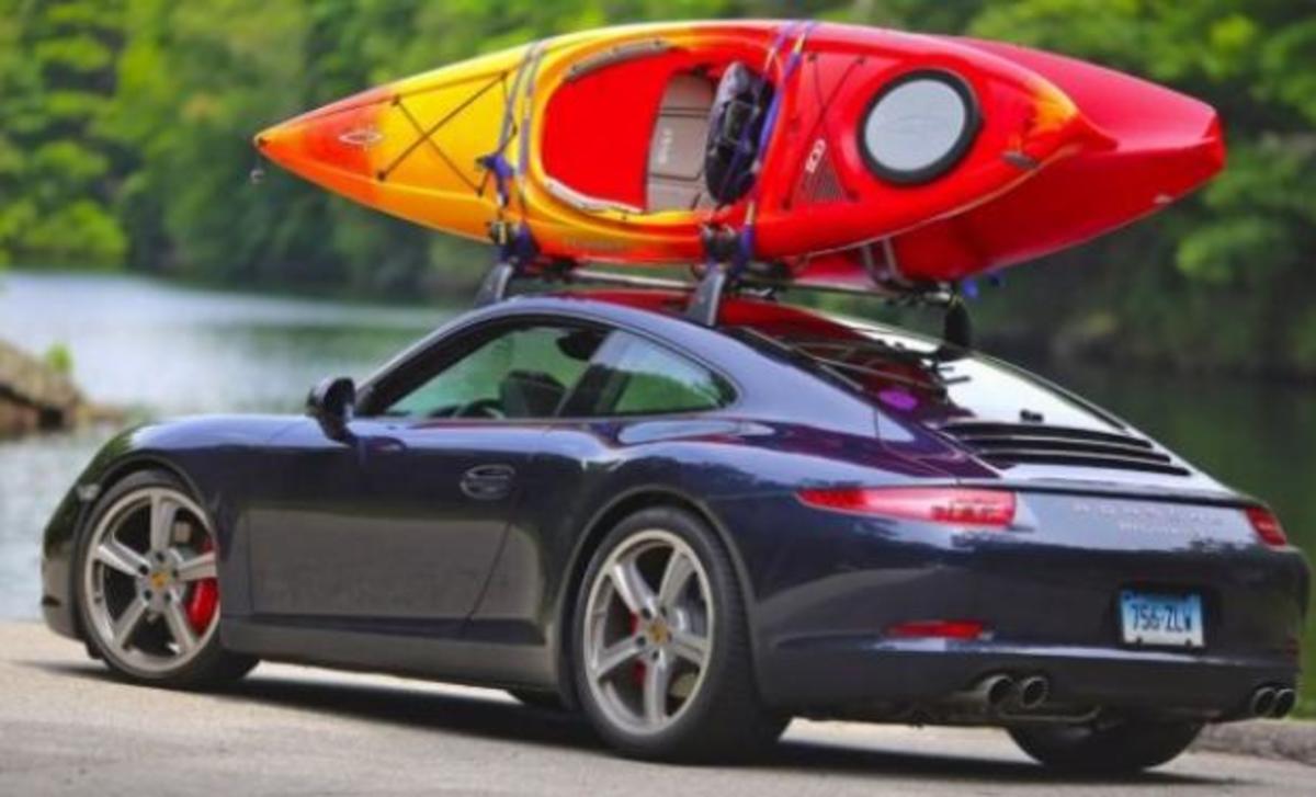 Η Porsche 911 του βγήκε προβληματική και την έκανε σήριαλ στο You Tube (VIDEO)