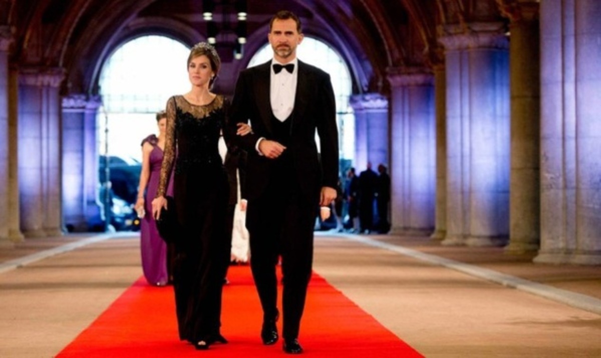 Η δημοσιογράφος που θα γίνει βασίλισσα!