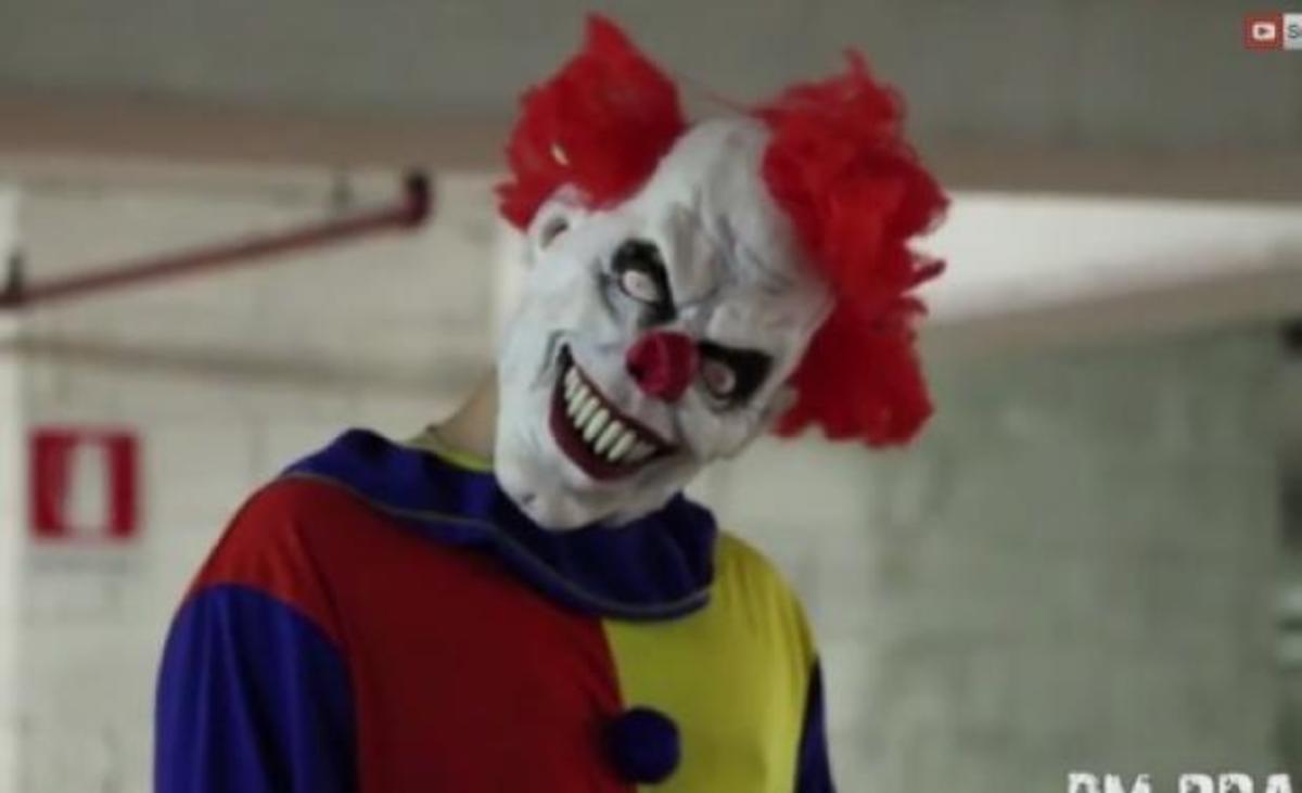 Φρικιαστική φάρσα με κλόουν δολοφόνο!