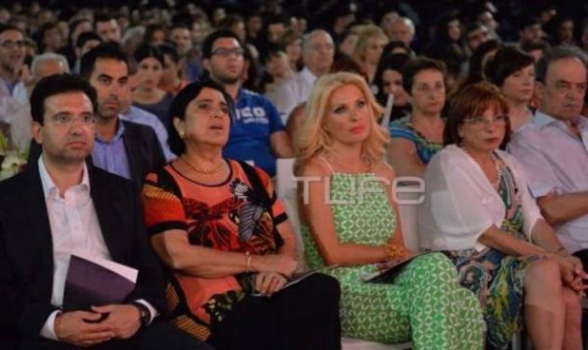 Χαμός με την Μενεγάκη στην ορκωμοσία του αδελφού της Θοδωρή Μισόκαλου!