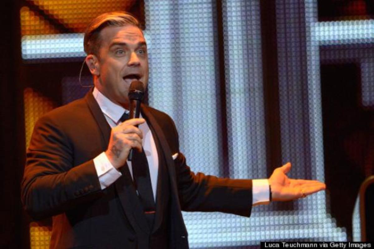 O Robbie Williams έσπασε το χέρι θαυμάστριας του!