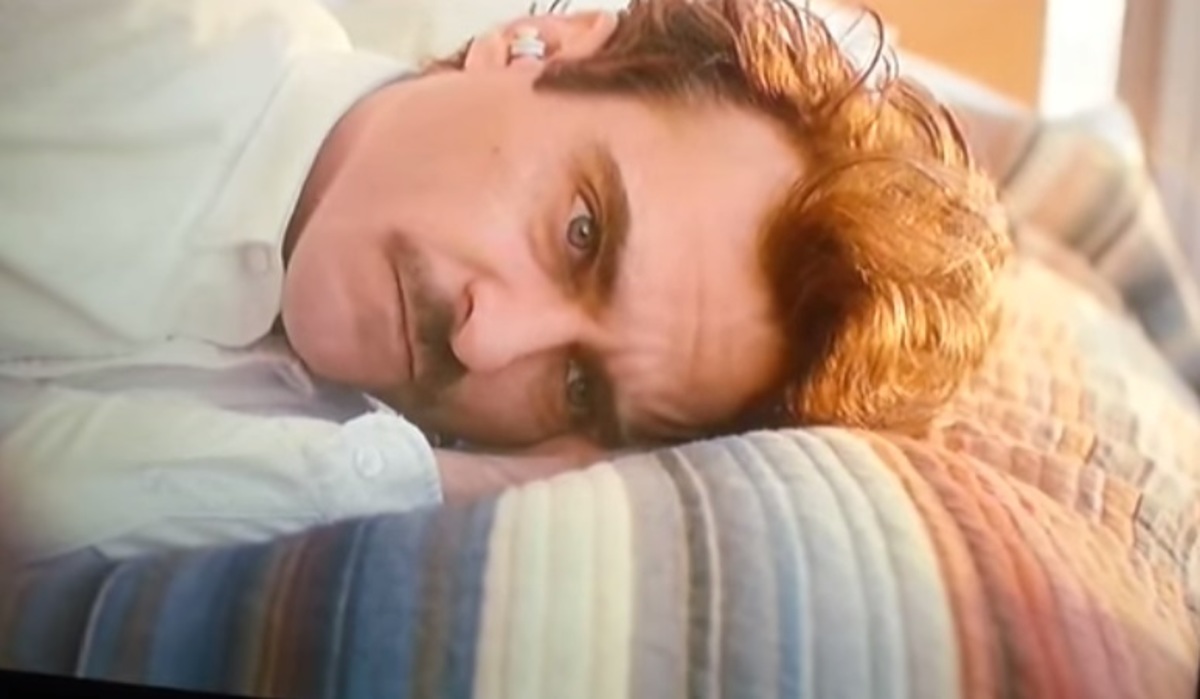 Το… μυστικό που κρύβει το μέτωπο του Joaquin Phoenix