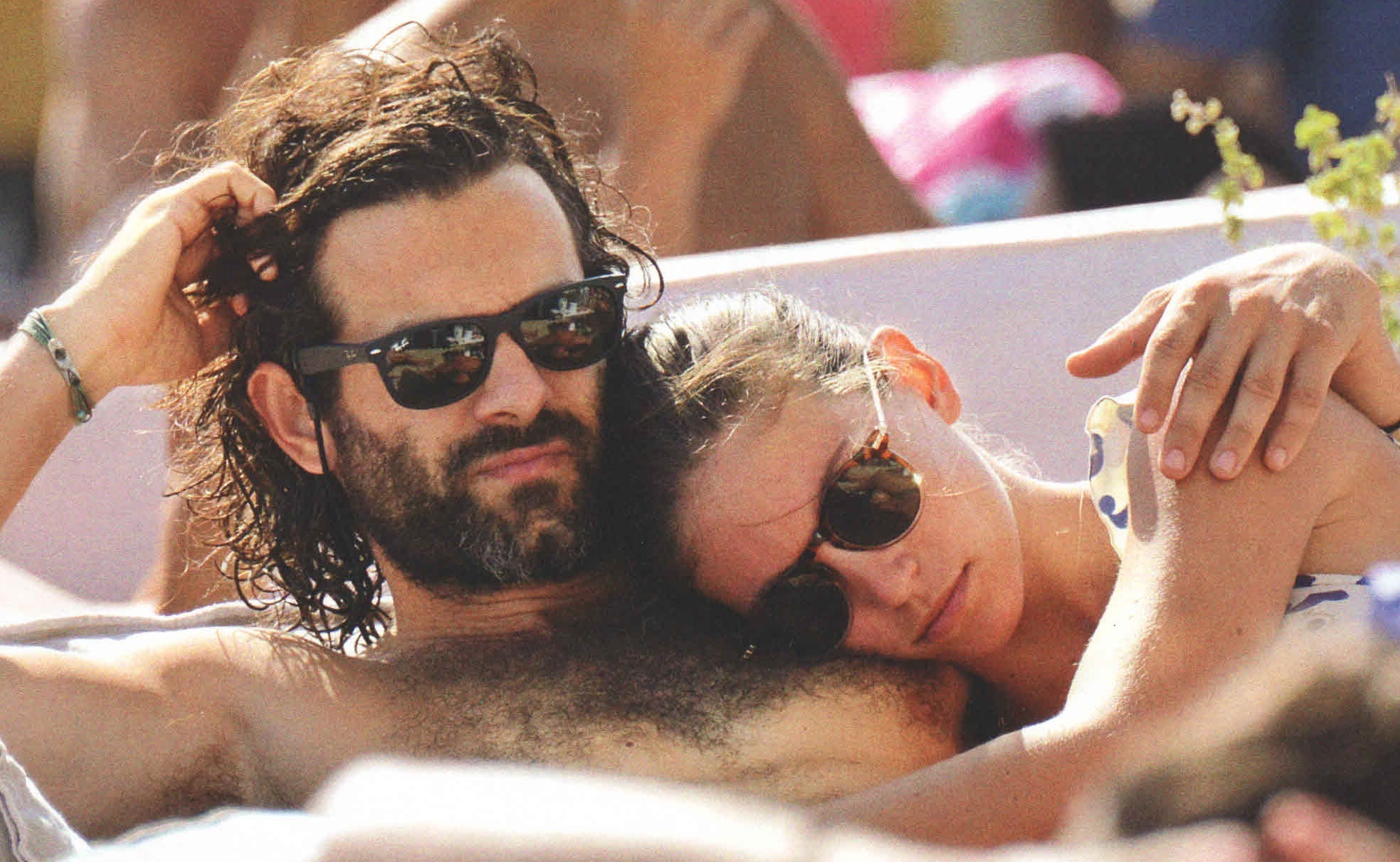 Η Αθηνά Οικονομάκου ερωτευμένη στη Μύκονο