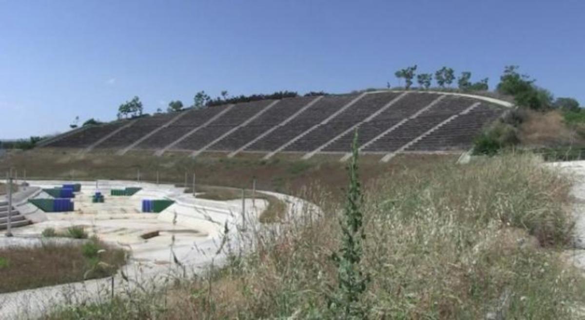 Η Mirror κατακεραυνώνει την Αθήνα!