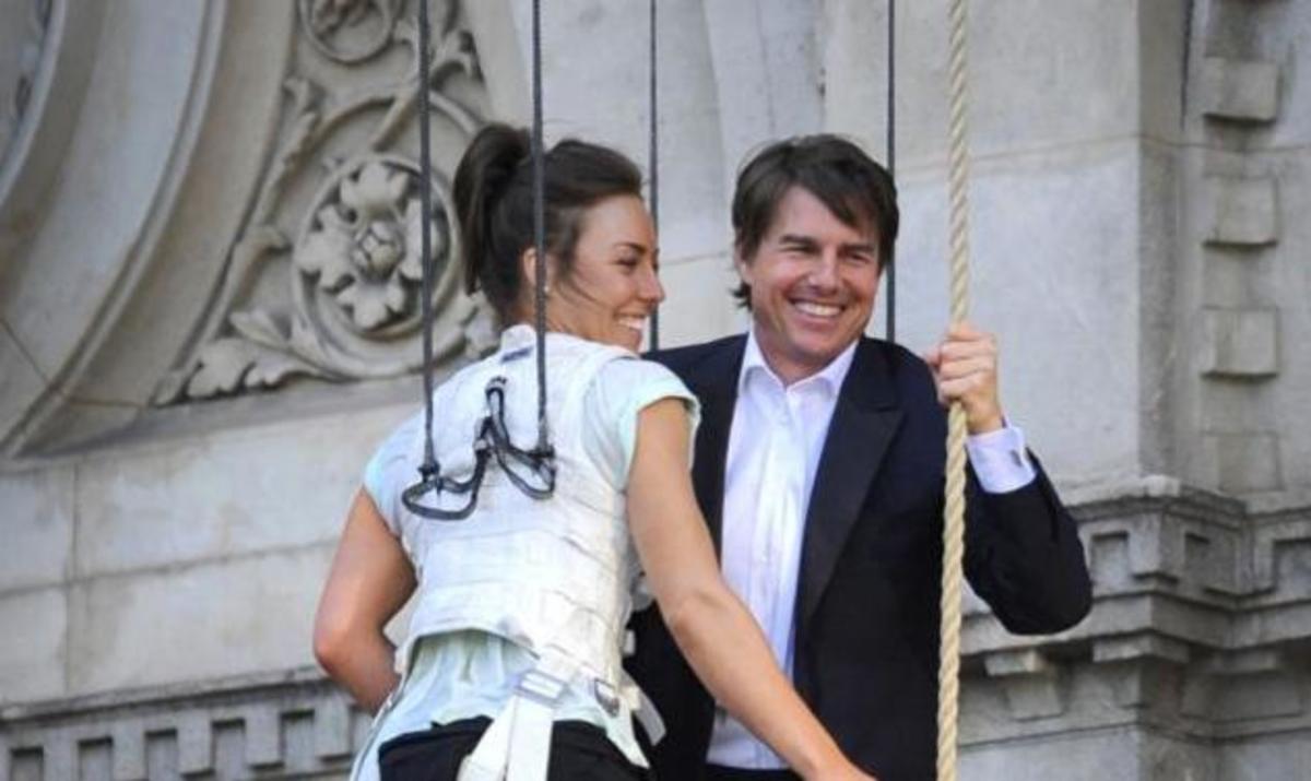 Tom Cruise: Γιατι κρεμάστηκε με σχοινιά έξω από εκκλησία της Βιέννης;
