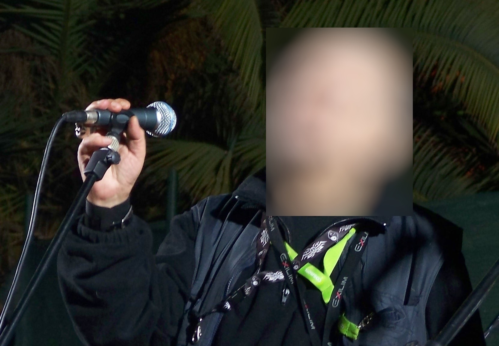 «Η Χρυσή Αυγή έχει εκκαθαριστικό όραμα. Με το μπαλταδάκι»!