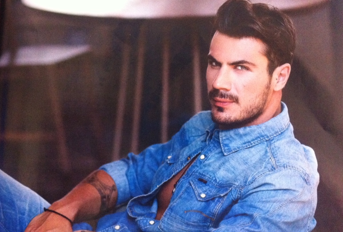 Άκης Πετρετζίκης: Με ποιους παρουσιαστές συνεργάστηκε καλύτερα;