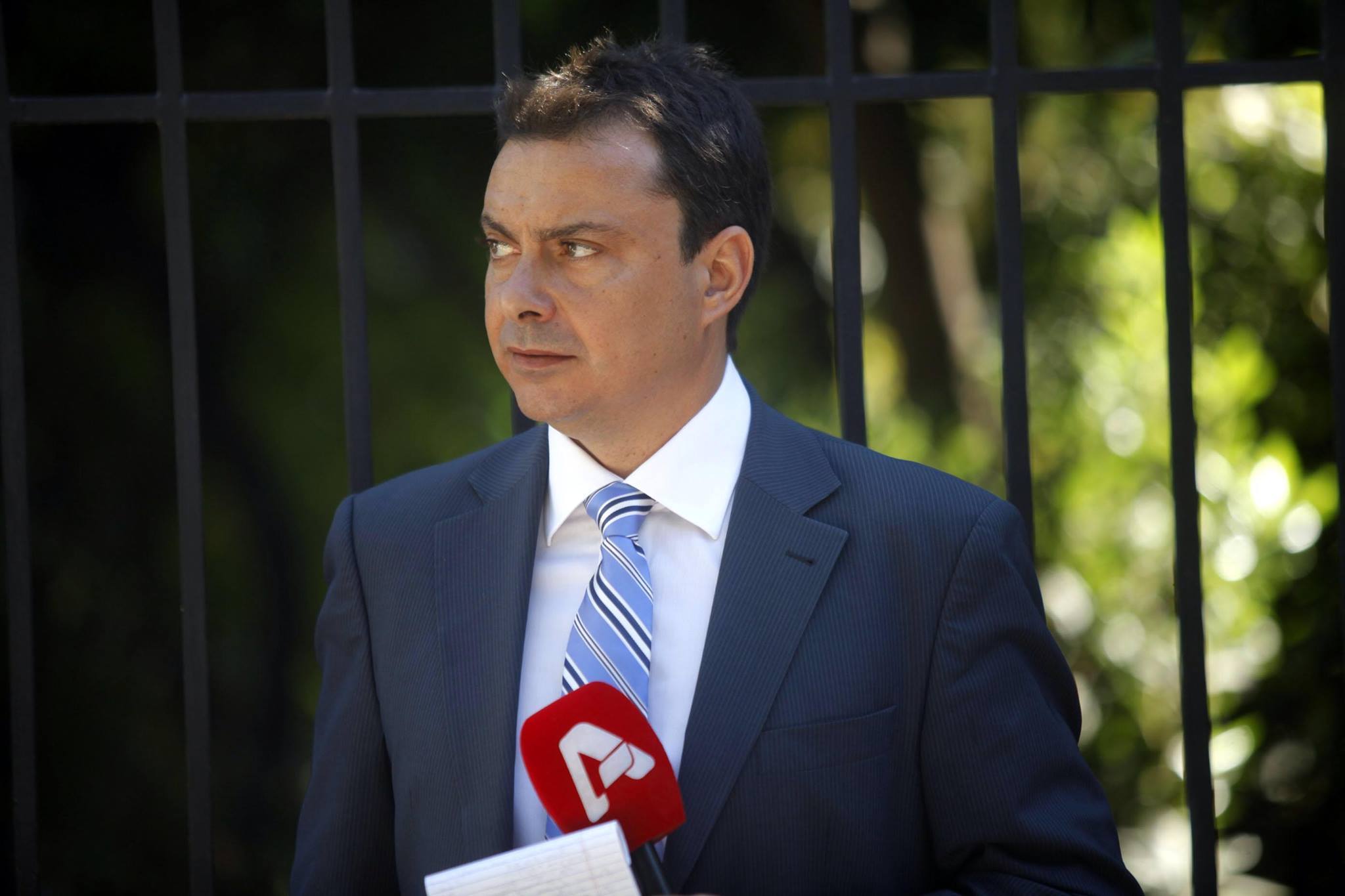 Γιάννης Πιτταράς: Εκτός ALPHA ο πολιτικός συντάκτης του καναλιού