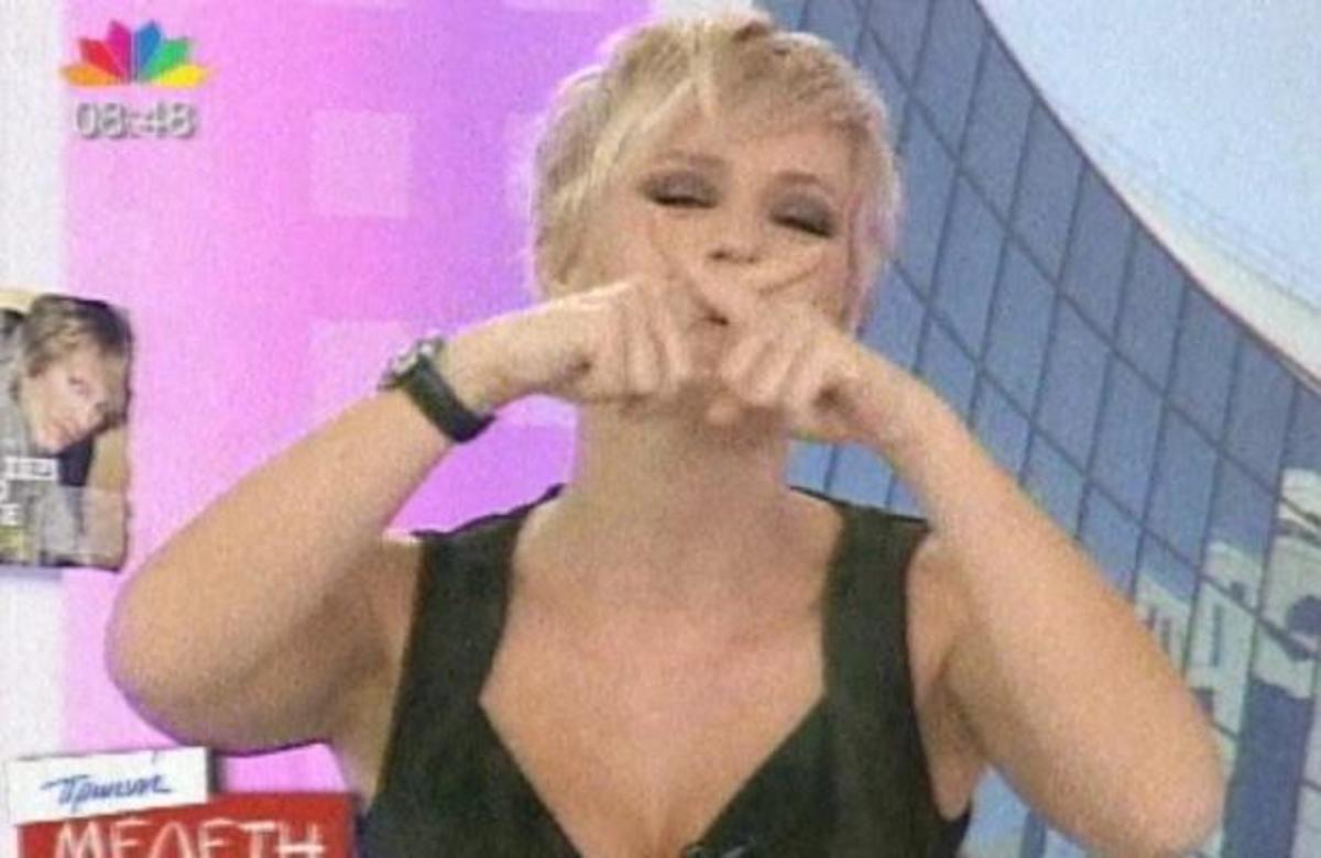 Την έπιασε το υπαρξιακό της την Ελεονώρα
