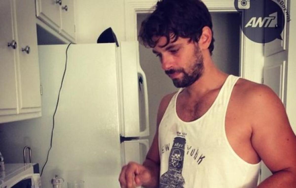 Ο Αποστόλης Τότσικας στο «One day with» του Αντ1