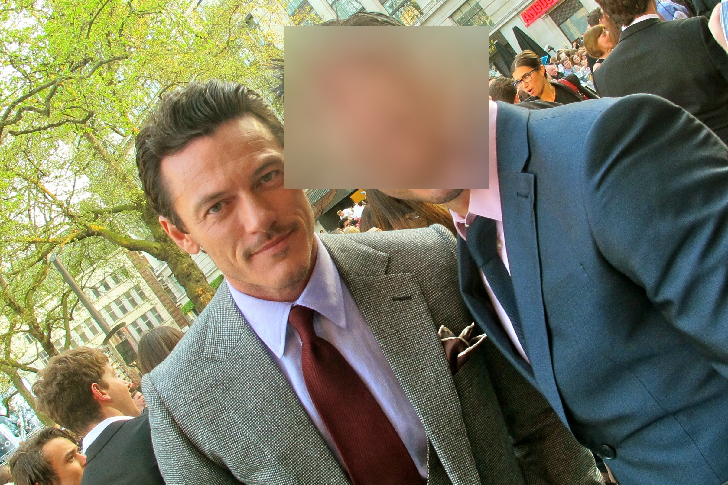 Ποιος δημοσιογράφος συνάντησε τον Δράκουλα;