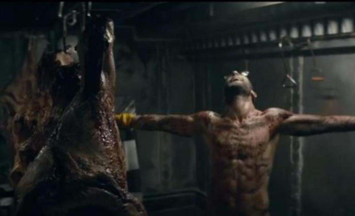 Το πιο ενοχλητικό βιντεοκλίπ που έχετε δει!