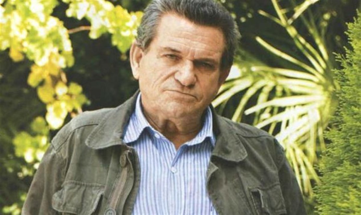 Γιώργος Μαργαρίτης:«Οι «έντεχνοι» τι ακριβώς ερμηνεύουν;»