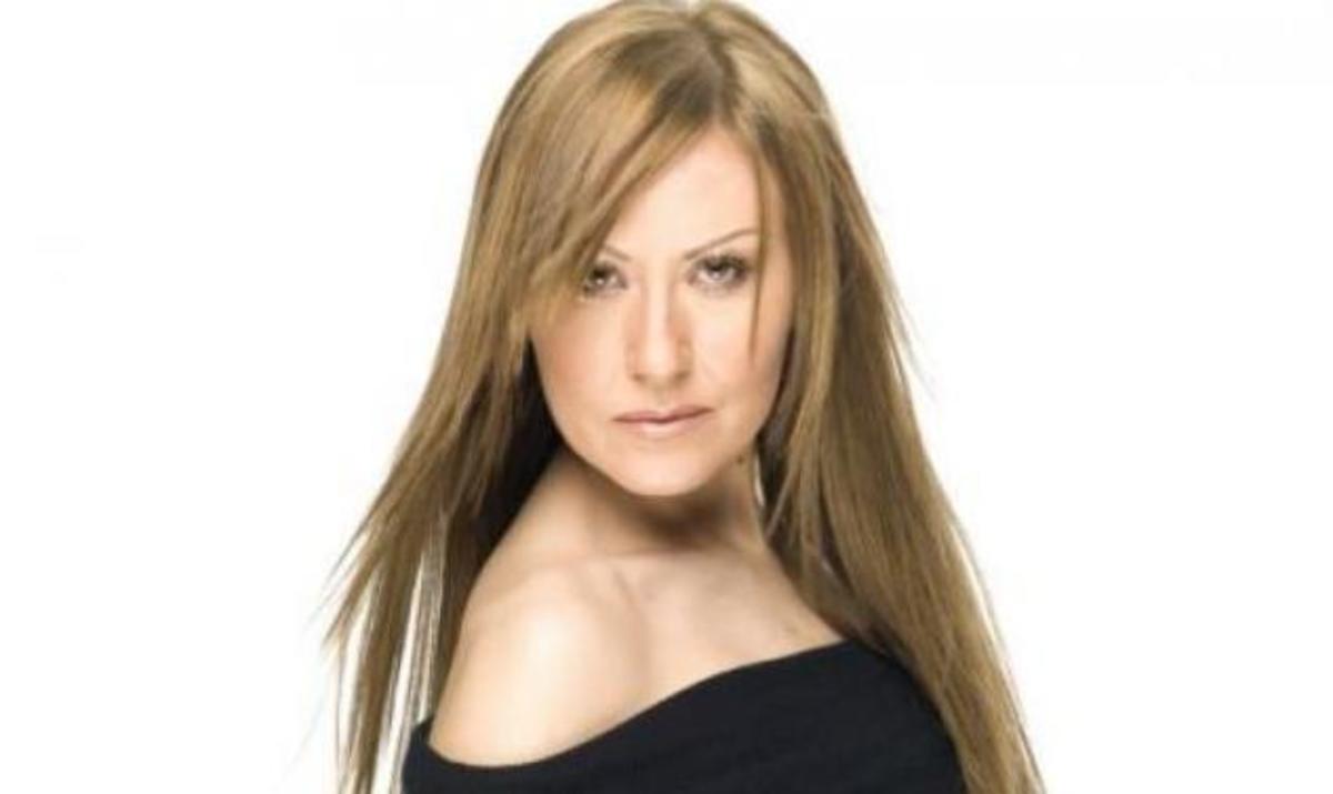 Στο νοσοκομείο μετά από τροχαίο λαϊκή τραγουδίστρια