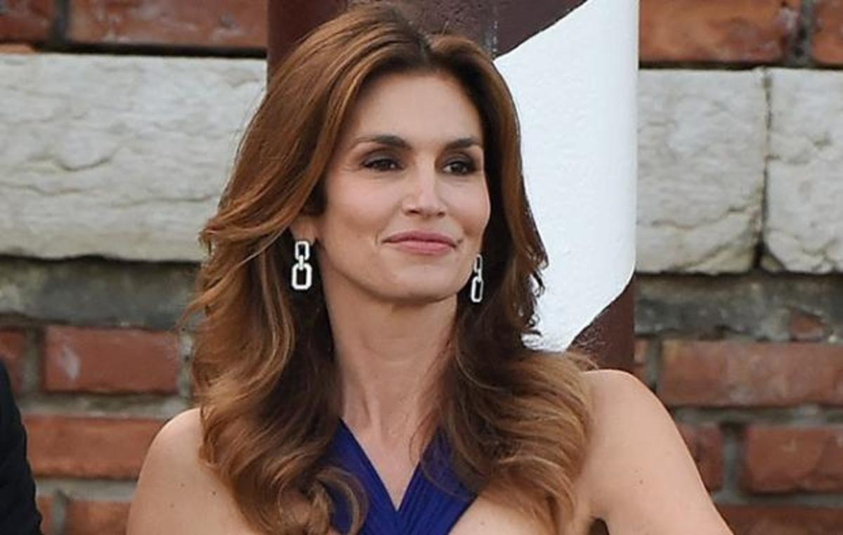 Η Cindy Crawford μόλις ξύπνησε…