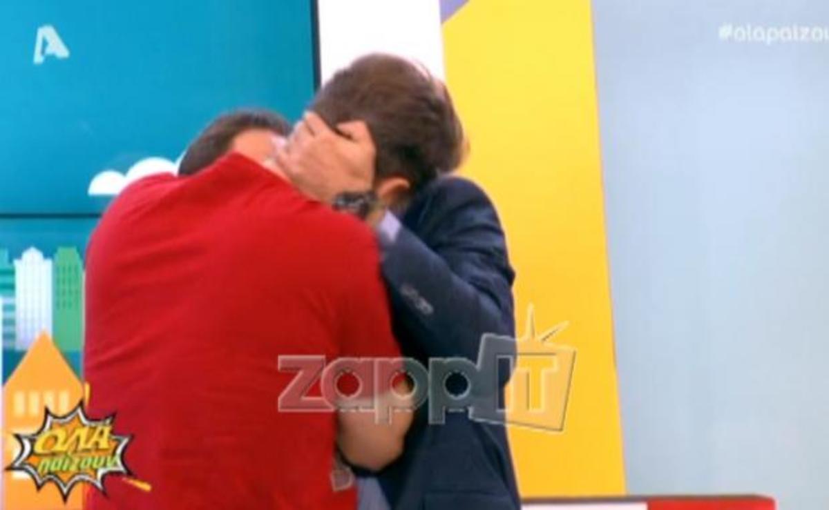 Έπαιξαν μπουκάλα και…