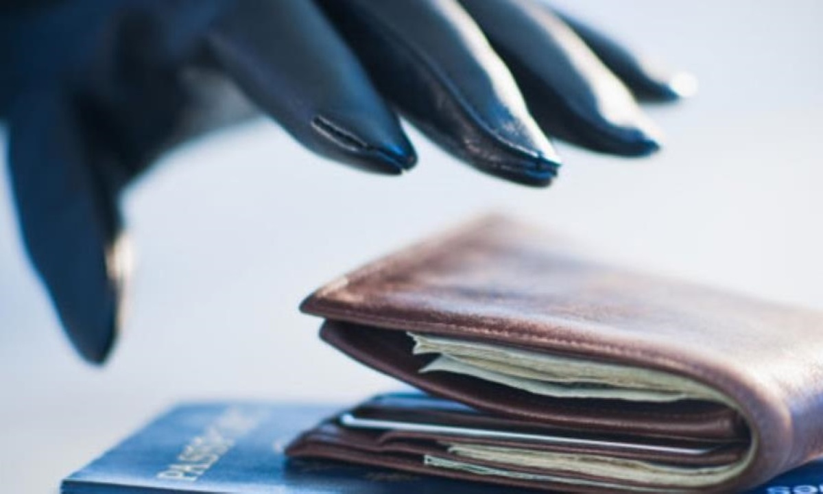 «Έχω κλέψει δύο τρεις φορές»!