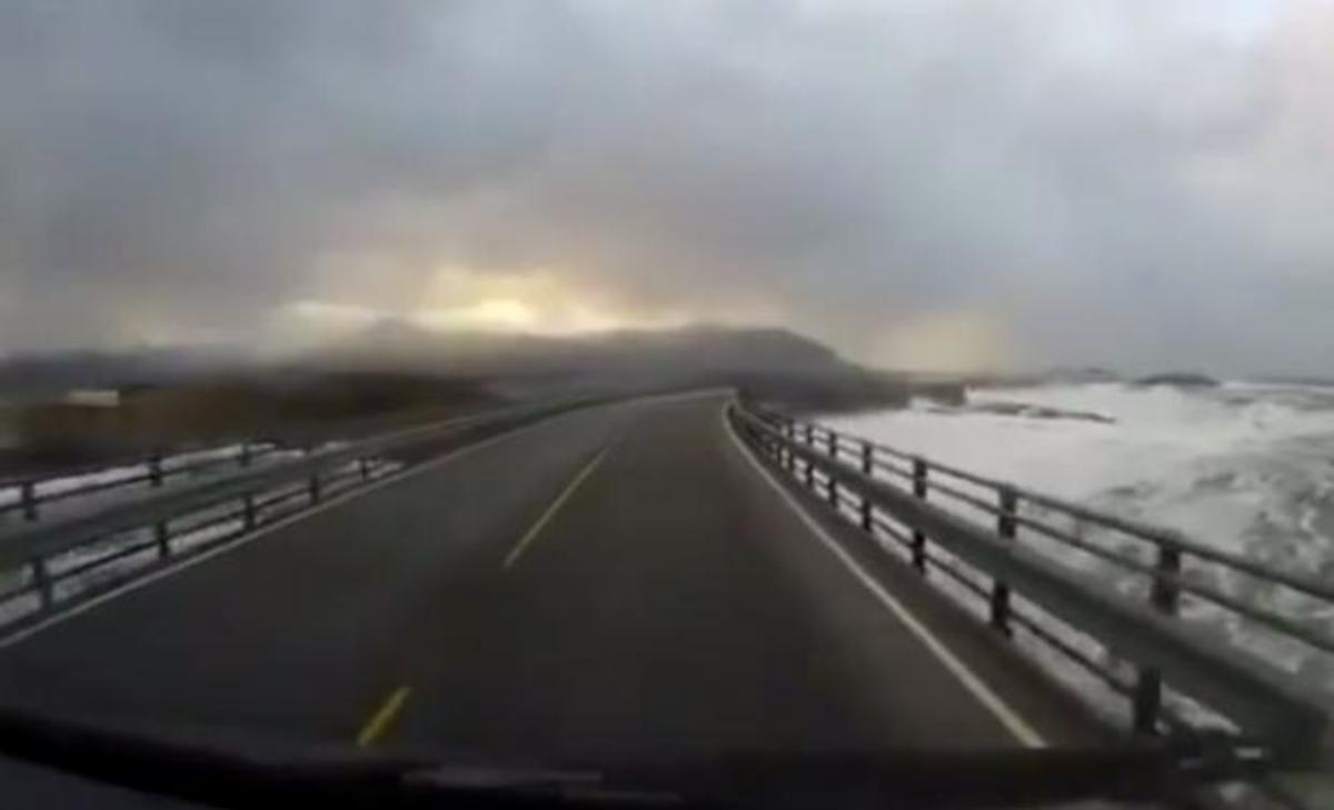 Ο δρόμος που διασχίζει τον Αντλαντικό Ωκεανό