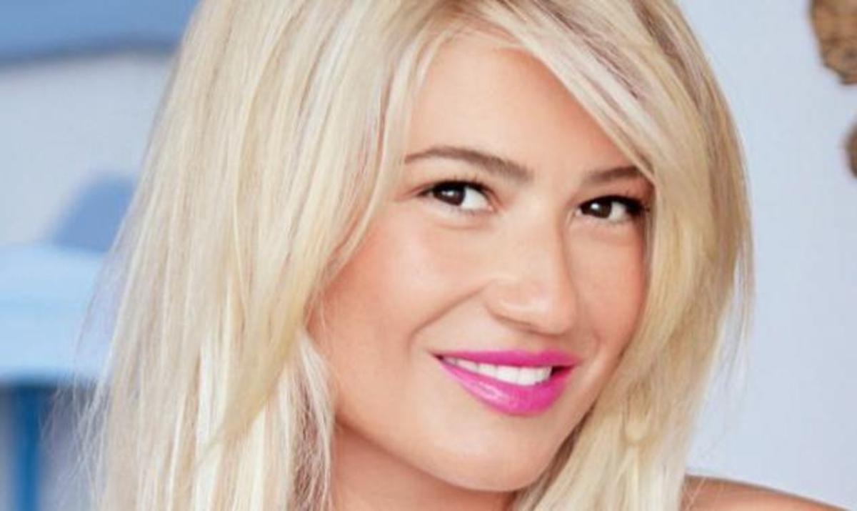 Η βραδινή έξοδος της Φαίης Σκορδά