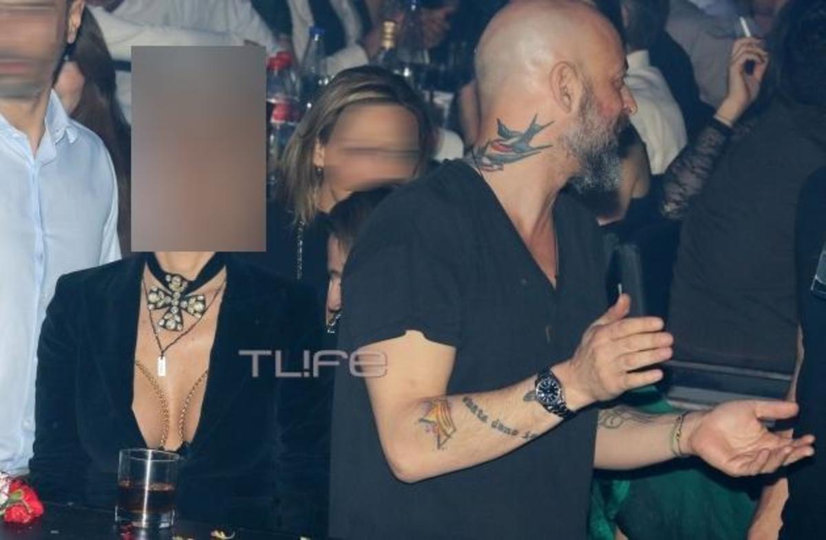 Άναψε φωτιές στα μπουζούκια με το προκλητικό της μπούστο