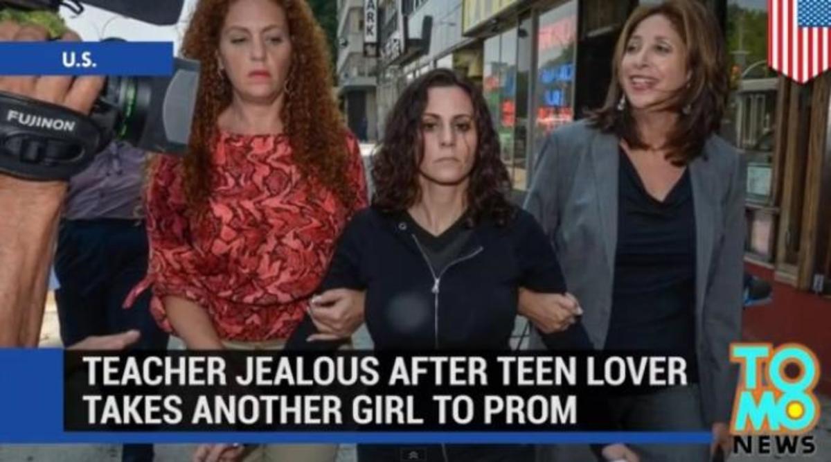 Καθηγήτρια ομολόγησε σεξουαλική επαφή με δύο ανήλικους μαθητές της