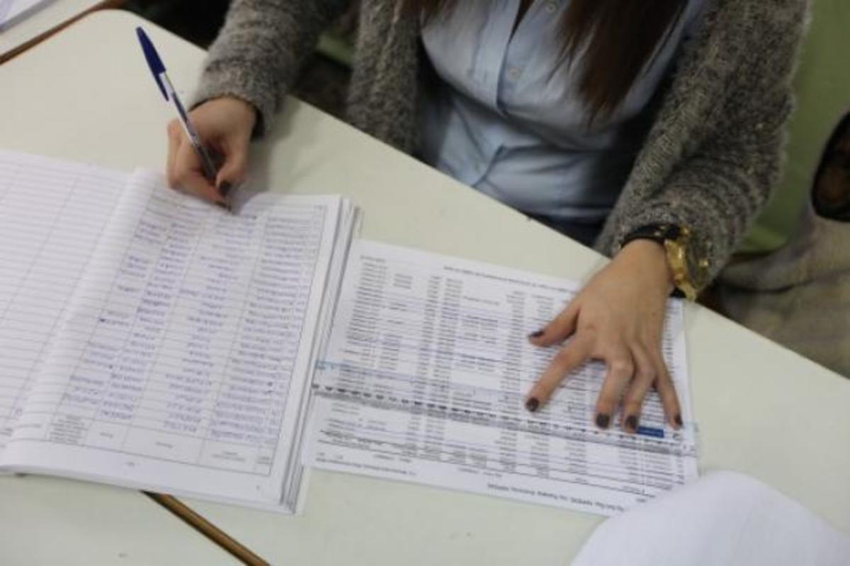 Ποια πρόσωπα εκλέγονται στις μεγάλες περιφέρειες;