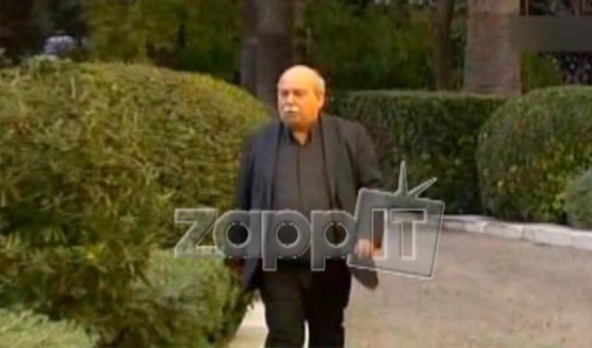 Τι έκανε ο Νίκος Βούτσης την τσίχλα που μασούσε;