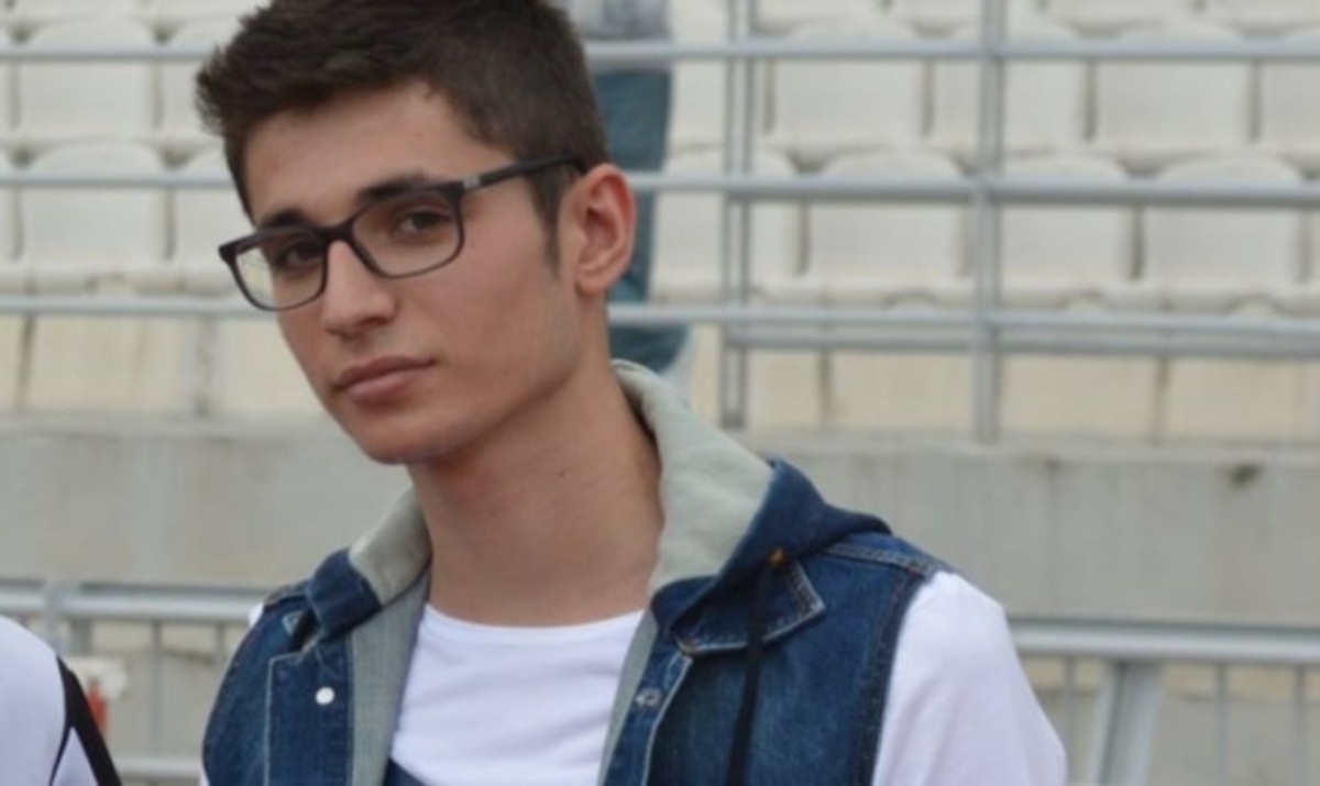 Ο 20χρονος που παραδίδει μαθήματα ζωής