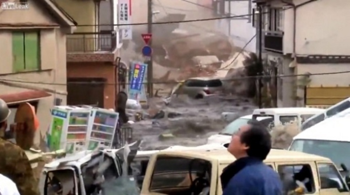 Νέο βίντεο από το τσουνάμι στην Ιαπωνία συγκλονίζει!