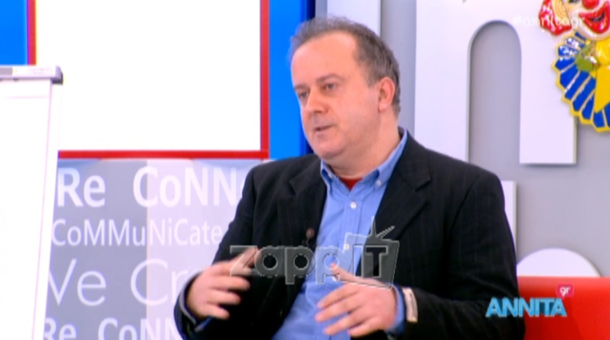 «Ο Βαρουφάκης γνωρίζει γιατί γράφει το όνομά του με ένα (ν)»