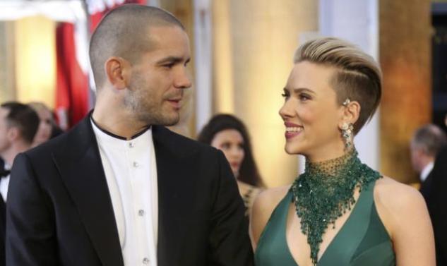 Το ντεκολτέ της Scarlett Johansson τράβηκε όλα τα βλέμματα