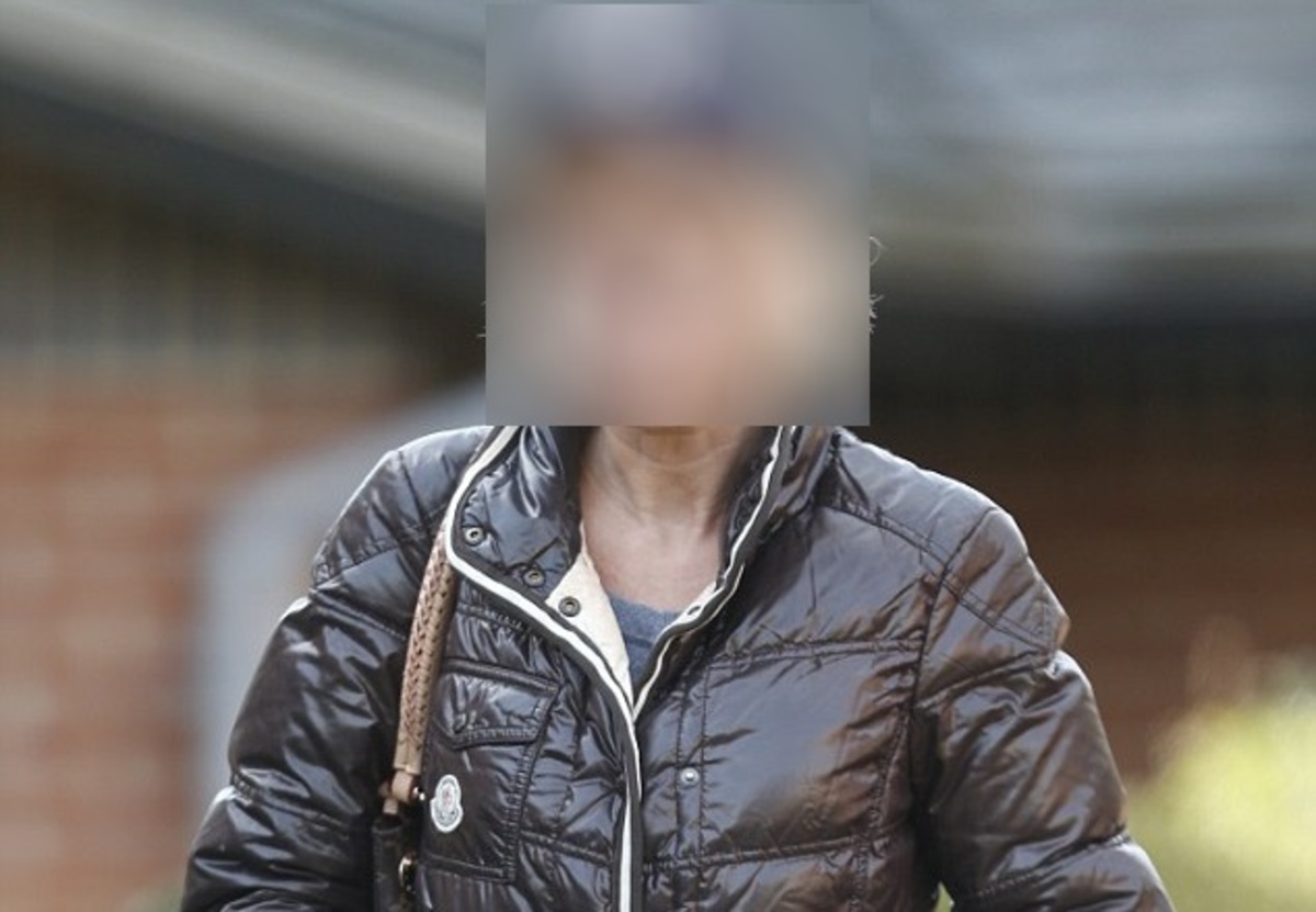 Εθεάθη στο νοσοκομείο με μώλωπες στο πρόσωπο