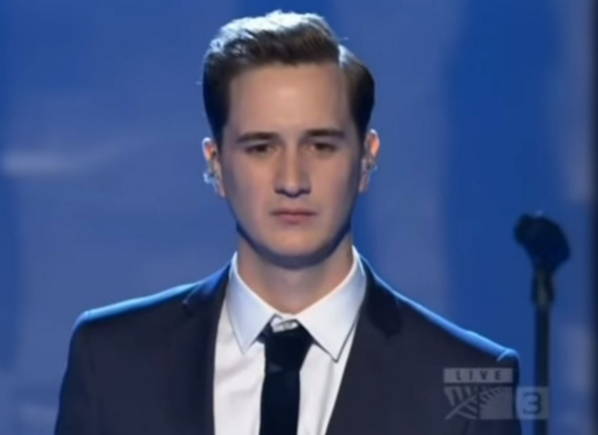 Εκτός ορίων επίθεση σε διαγωνιζόμενο του X Factor! Απολύθηκαν οι κριτές…