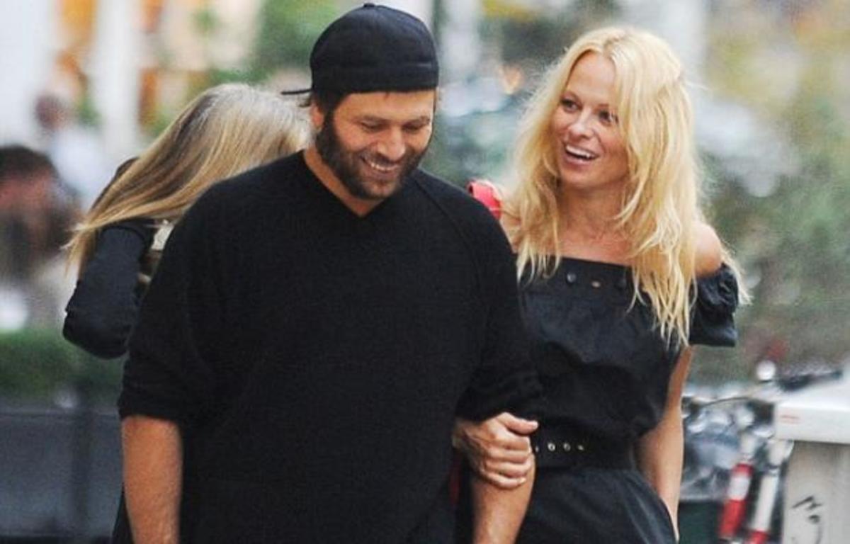 Pamela Anderson: Αποκαλύφθηκε η αιτία του χωρισμού της…